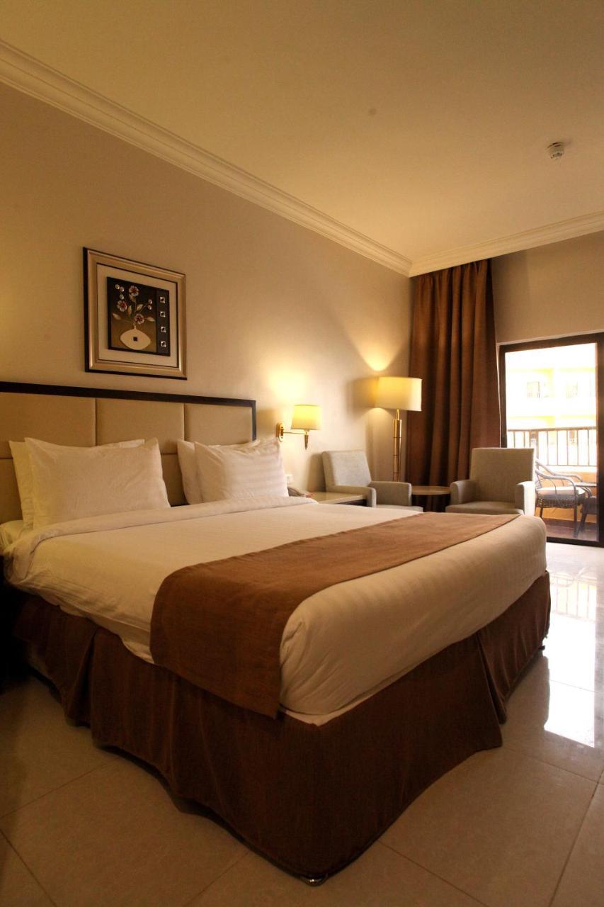 Grand East Hotel - Resort & Spa Dead Sea Sweimeh Rom bilde